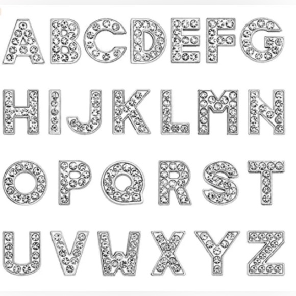 Custom collars with charms - Picture 10 of 10